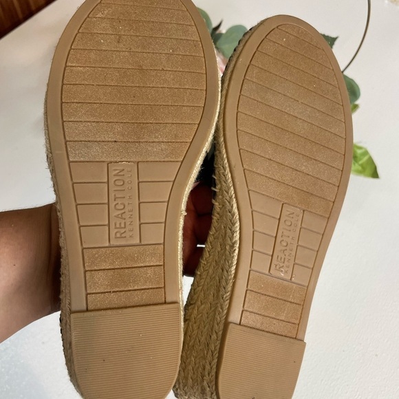 Reaction Keneth Kole - Picture 5 of 6